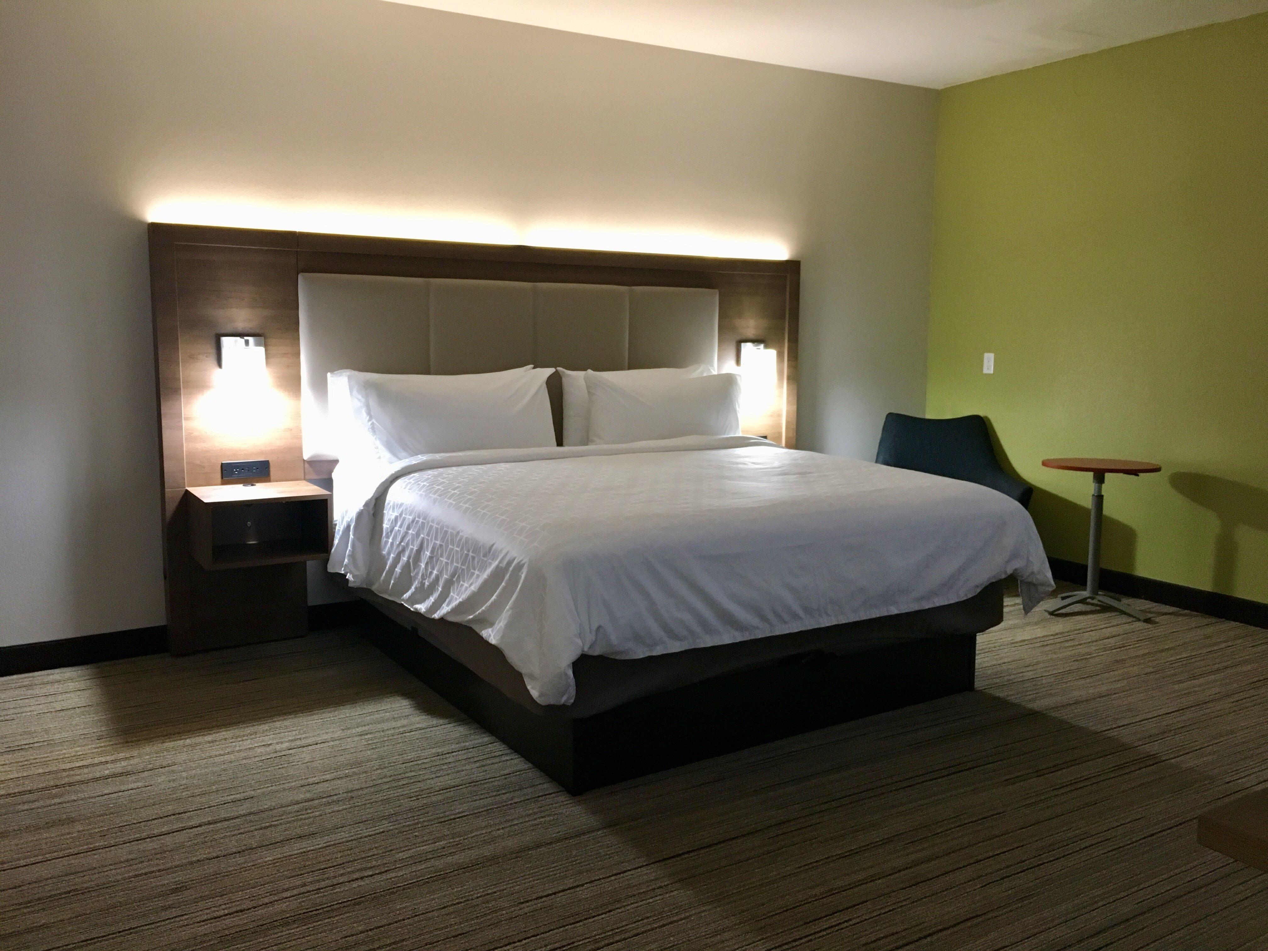 Holiday Inn Express - Grand Island By Ihg Exterior photo